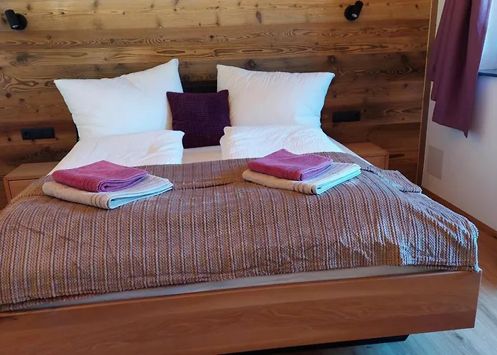 M&m Michael Und Maria היפאך