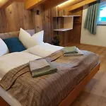 M & M Michael Und Maria Apartman Hippach